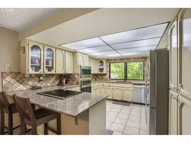 24217 Nw MEULLER Rd, Ridgefield, WA 98642
