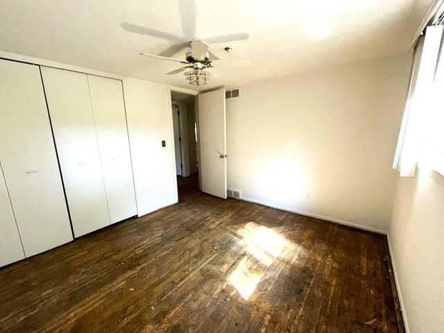 29360 Woodhaven Lane, Southfield City, MI 48076