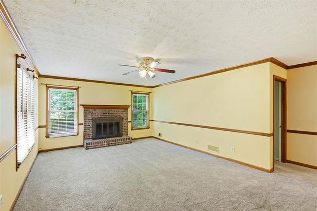1448 Ironwood Court, Grayson, GA 30017
