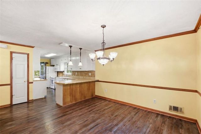 1448 Ironwood Court, Grayson, GA 30017