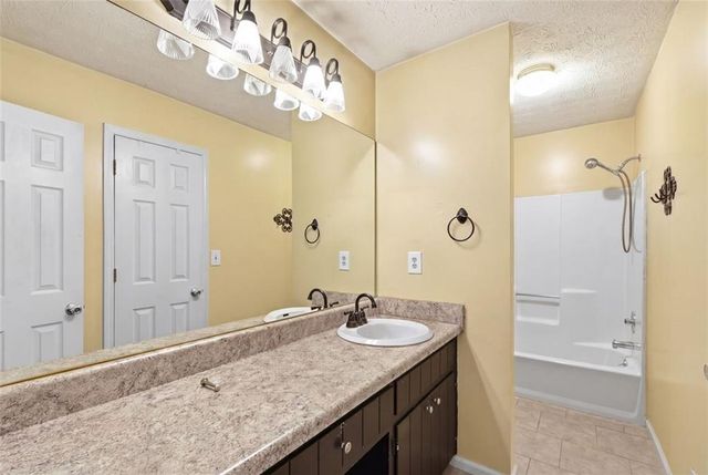 1448 Ironwood Court, Grayson, GA 30017