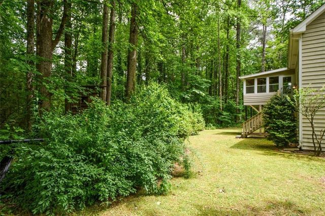 1448 Ironwood Court, Grayson, GA 30017