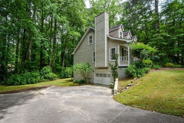 1448 Ironwood Court, Grayson, GA 30017