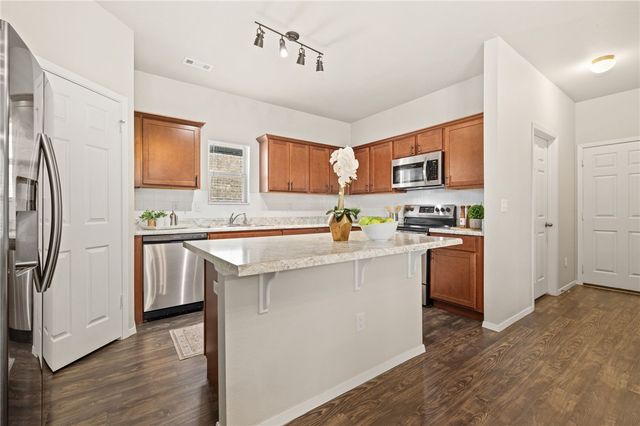 1209 S Ivory Bill Lane, Fayetteville, AR 72701
