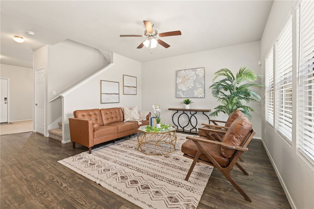 1209 S Ivory Bill Lane, Fayetteville, AR 72701