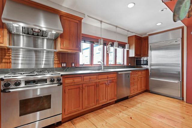 171 Gates Street, Portsmouth, NH 03801