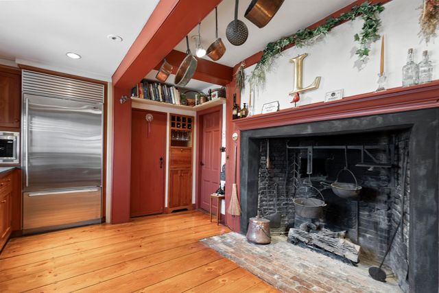 171 Gates Street, Portsmouth, NH 03801