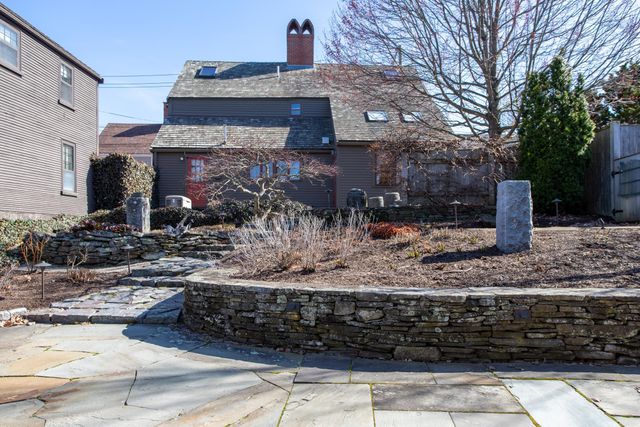 171 Gates Street, Portsmouth, NH 03801