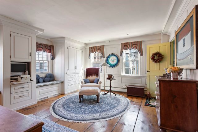 171 Gates Street, Portsmouth, NH 03801