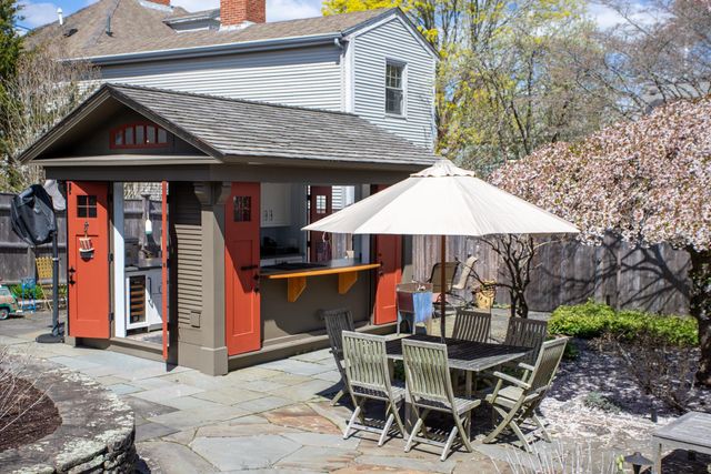 171 Gates Street, Portsmouth, NH 03801