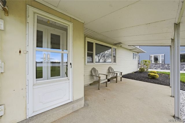 2484 River Road, Wheatfield, NY 14304