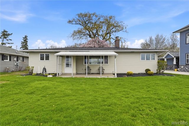 2484 River Road, Wheatfield, NY 14304