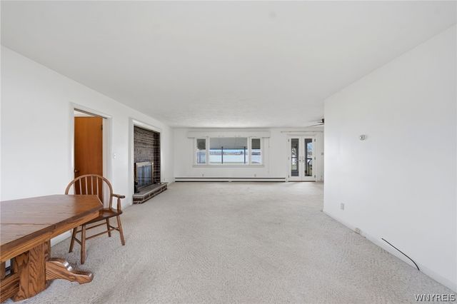 2484 River Road, Wheatfield, NY 14304