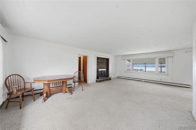 2484 River Road, Wheatfield, NY 14304