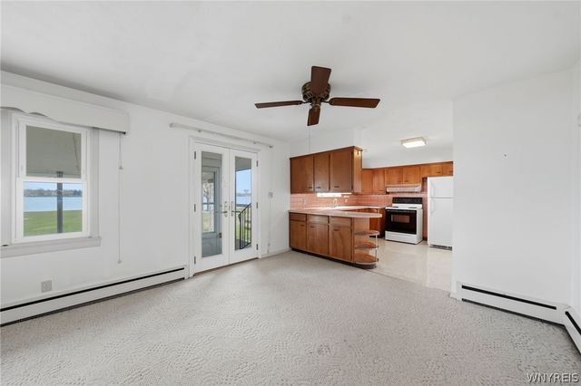 2484 River Road, Wheatfield, NY 14304