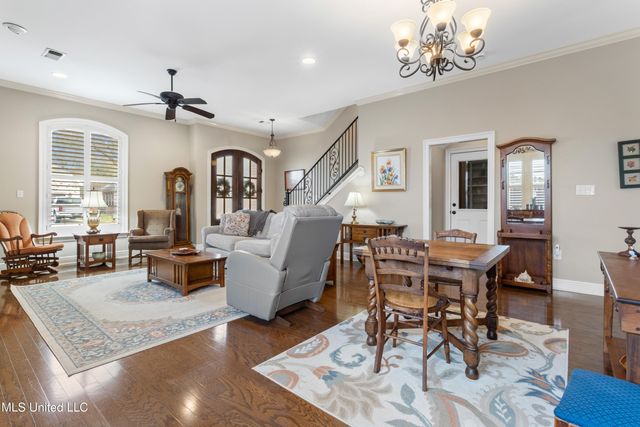 3939 Acadian Village Drive, Ocean Springs, MS 39564