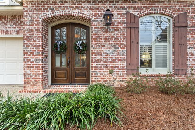 3939 Acadian Village Drive, Ocean Springs, MS 39564