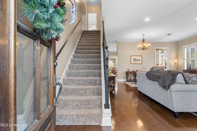 3939 Acadian Village Drive, Ocean Springs, MS 39564