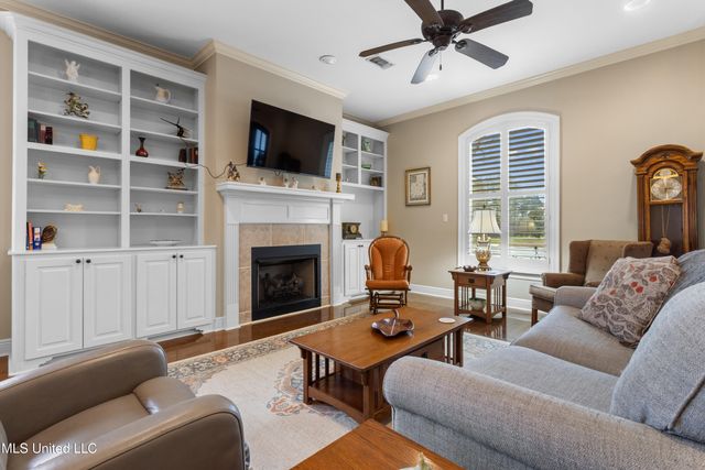 3939 Acadian Village Drive, Ocean Springs, MS 39564