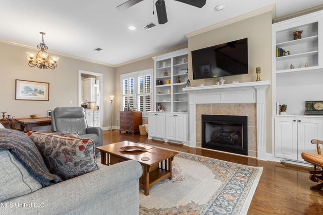 3939 Acadian Village Drive, Ocean Springs, MS 39564