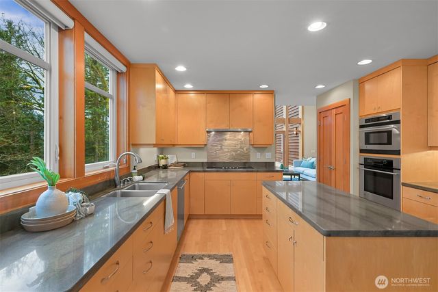 317 W Alder Drive, Sedro Woolley, WA 98284