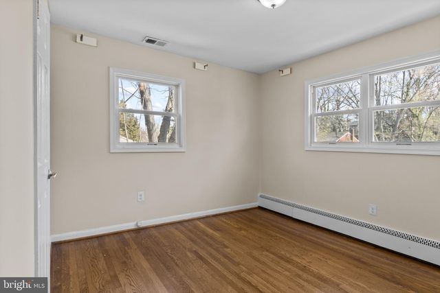 13312 MAPLE LEAF LN, Woodbridge, VA 22191