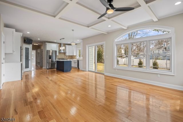 118 Cambridge Rd, Westfield Town, NJ 07090