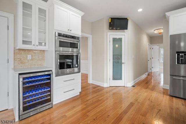 118 Cambridge Rd, Westfield Town, NJ 07090