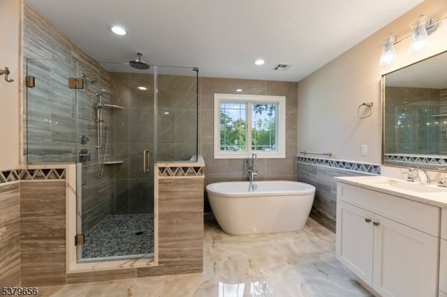 118 Cambridge Rd, Westfield Town, NJ 07090