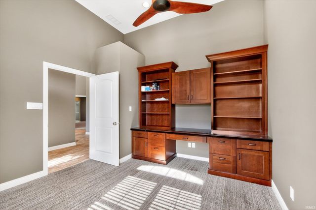 5504 W Sawgrass Way, Muncie, IN 47304