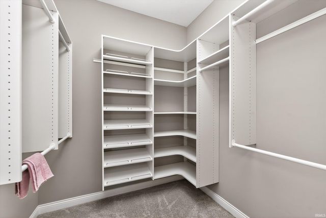 5504 W Sawgrass Way, Muncie, IN 47304