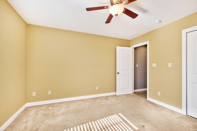 5504 W Sawgrass Way, Muncie, IN 47304