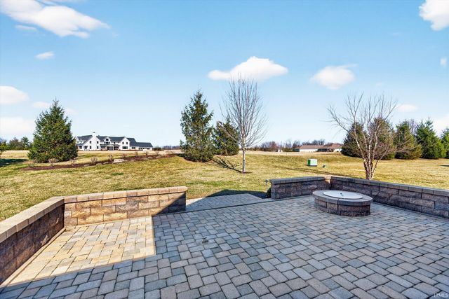 5504 W Sawgrass Way, Muncie, IN 47304