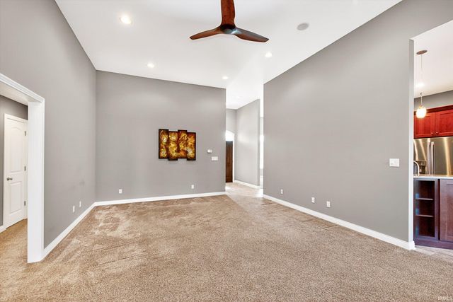 5504 W Sawgrass Way, Muncie, IN 47304