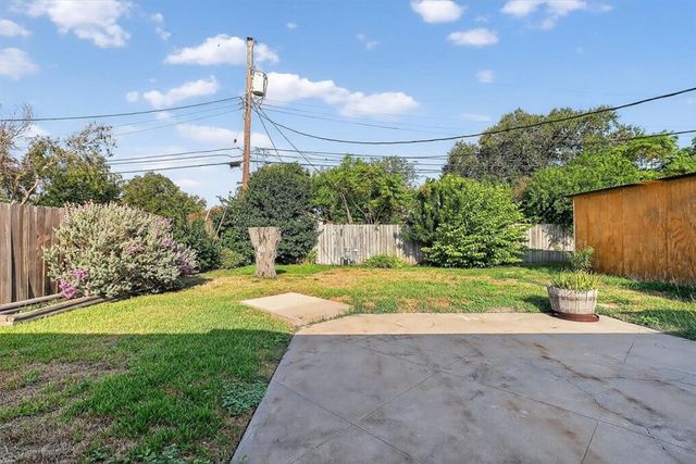 4637 Calvin Dr, Corpus Christi, TX 78411
