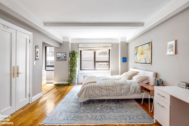 227 E 57th St Apt 8CD, New York City, NY 10022