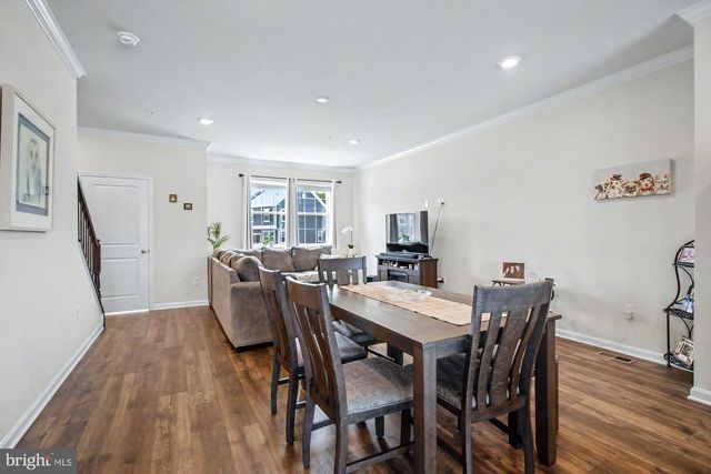 4912 ARCOLA RD, Rosedale, MD 21237