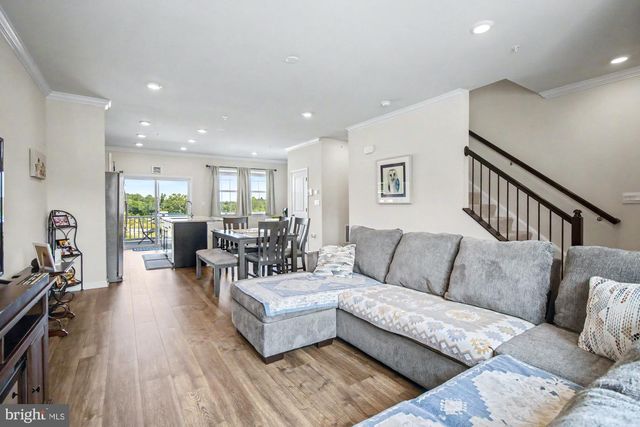 4912 ARCOLA RD, Rosedale, MD 21237