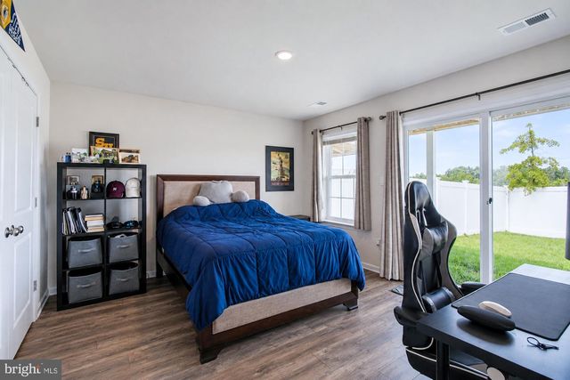 4912 ARCOLA RD, Rosedale, MD 21237