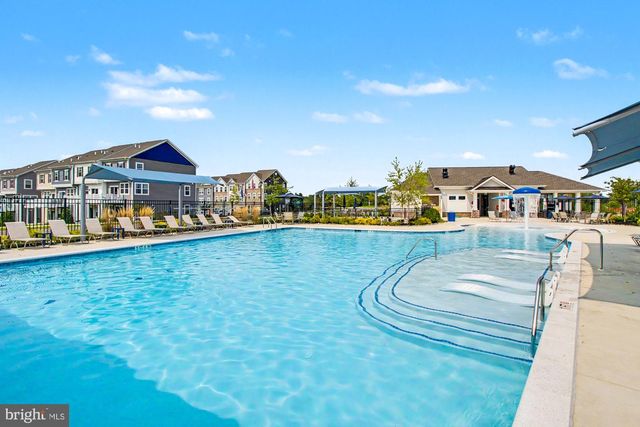 4912 ARCOLA RD, Rosedale, MD 21237