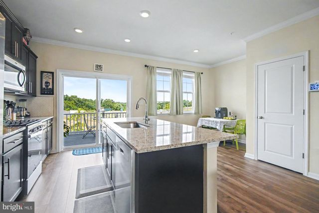 4912 ARCOLA RD, Rosedale, MD 21237