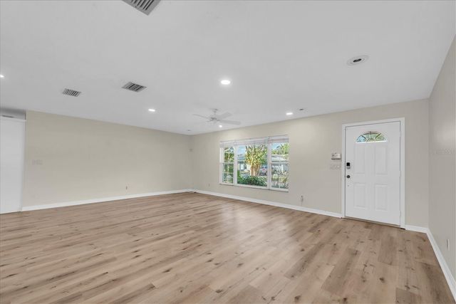 13400 91ST AVENUE, Seminole, FL 33776