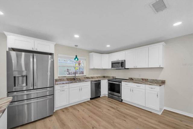 13400 91ST AVENUE, Seminole, FL 33776