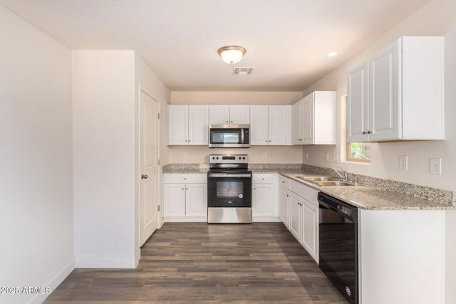 8500 W CORONADO Drive, Arizona City, AZ 85123