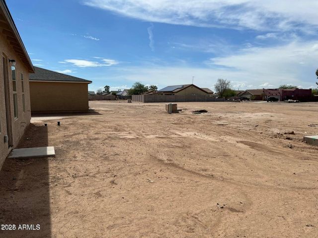 8500 W CORONADO Drive, Arizona City, AZ 85123
