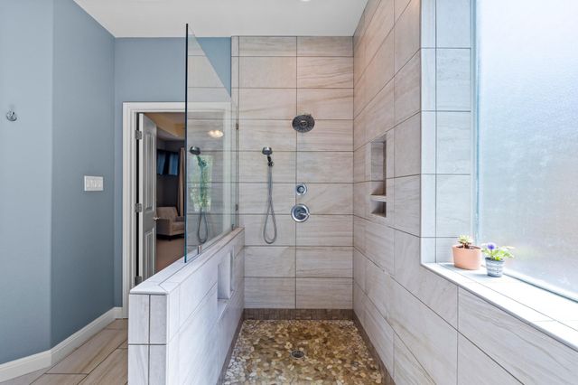 1716 Foxboro LN, Cedar Park, TX 78613