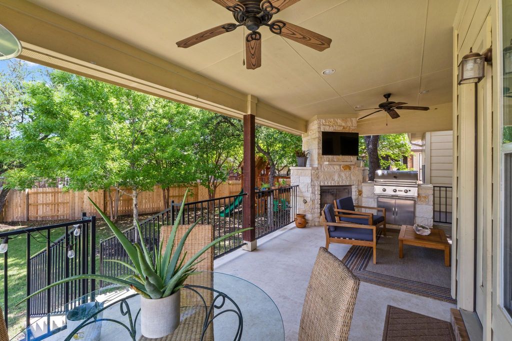 1716 Foxboro LN, Cedar Park, TX 78613