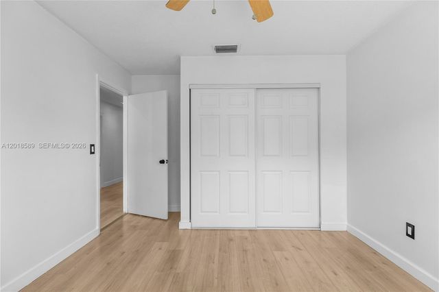 1035 W Jasmine Ln, North Lauderdale, FL 33068
