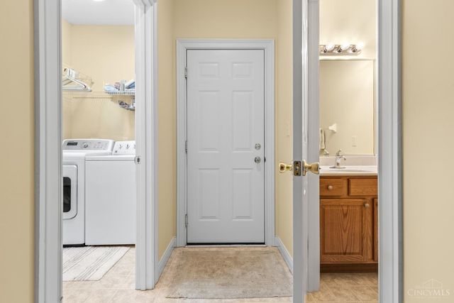 5274 Glen Creek Drive, Delhi Twp, OH 45238