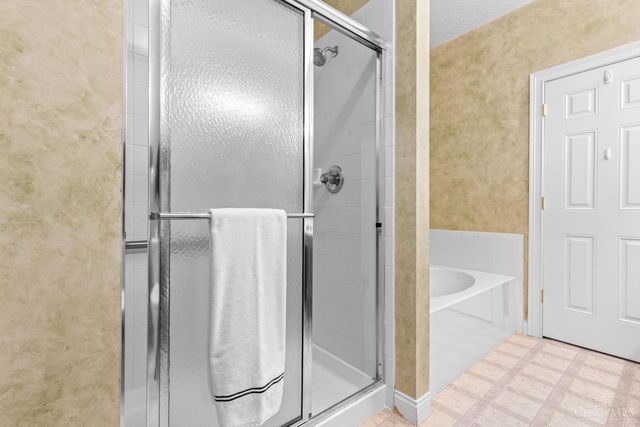 5274 Glen Creek Drive, Delhi Twp, OH 45238